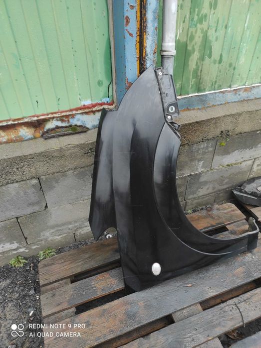 Opel meriva A Z20R błotnik prawy w kolor oryginał