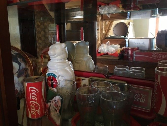 Coca cola. Caco calo. Isqueiro