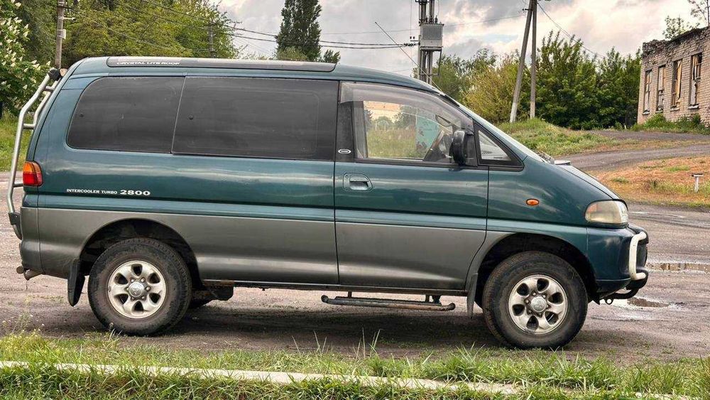 Mitsubishi Delica 4x4