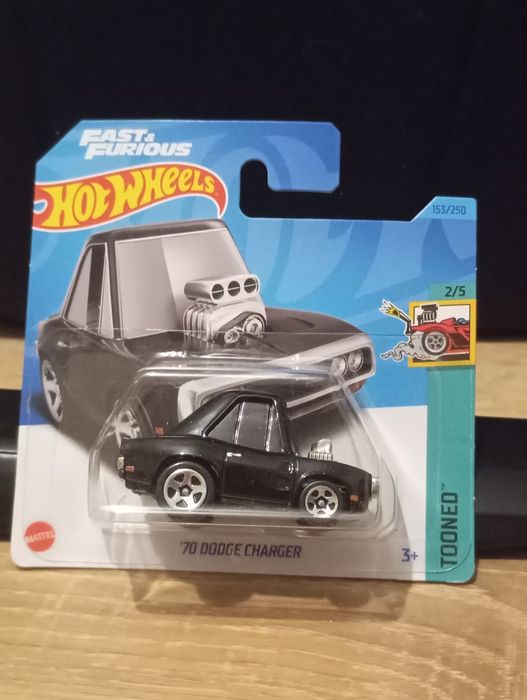 Hot wheels 70 dodge charger