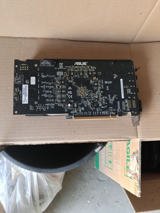 Karta graficzna ASUS ROG Strix Radeon RX 570 4GB GDDR5 DirectCU II