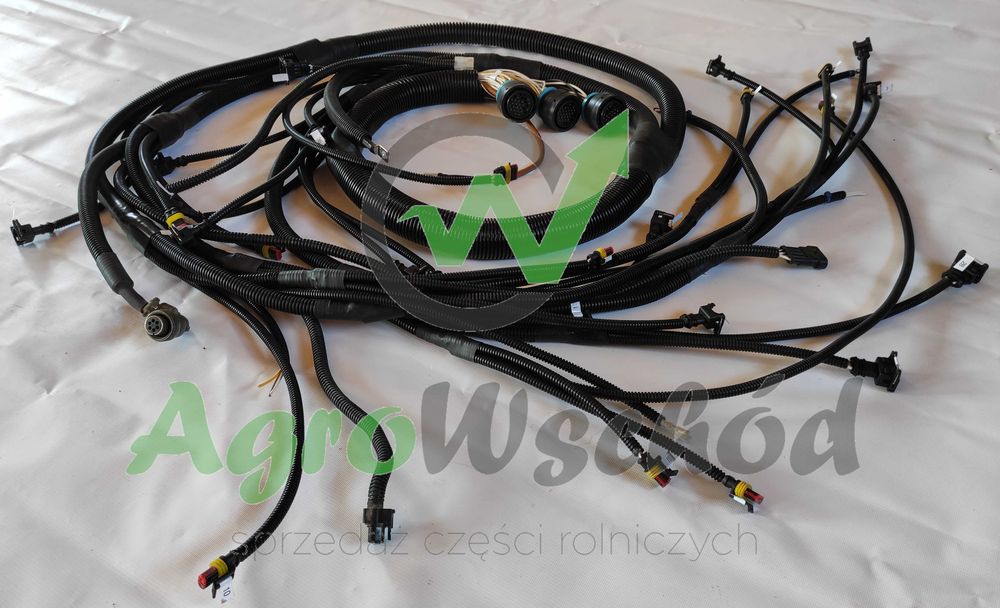 Wiązka elektryczna Fendt 816, 818,822 824 instalacja fendt na skrzynie