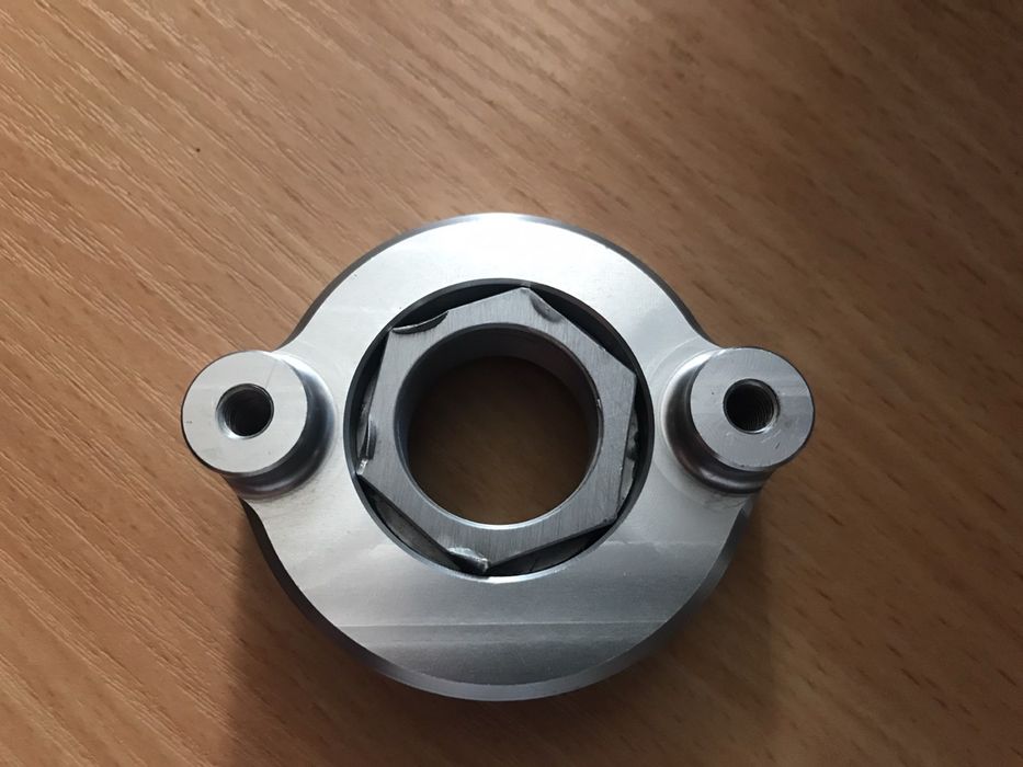 Scotts кріплення роторного демпфера