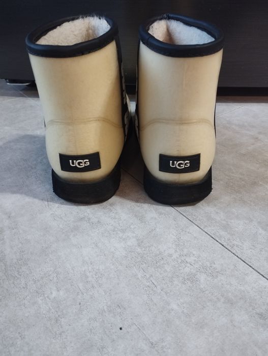 Угі,ugg силіконові, guess, Calvin Klein