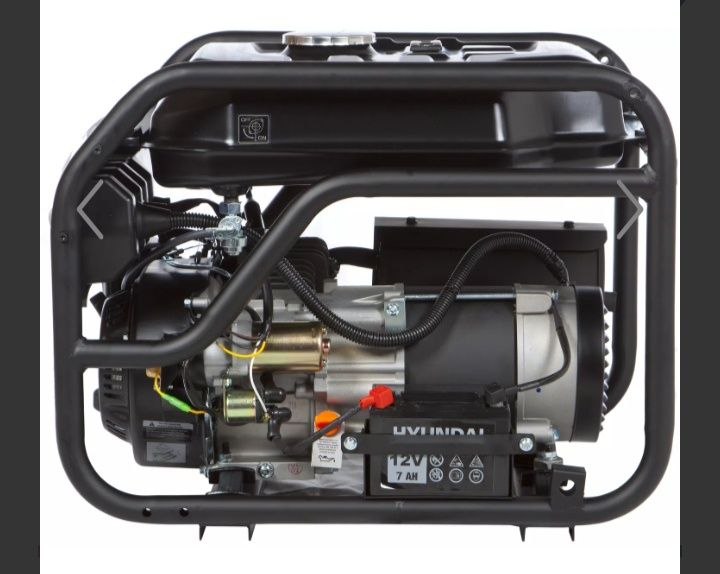 Бензиновий генератор HYUNDAI HHY 3050FE