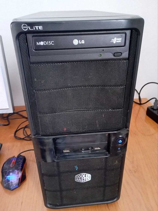 Компютер на основі I5 + Екран і комплект