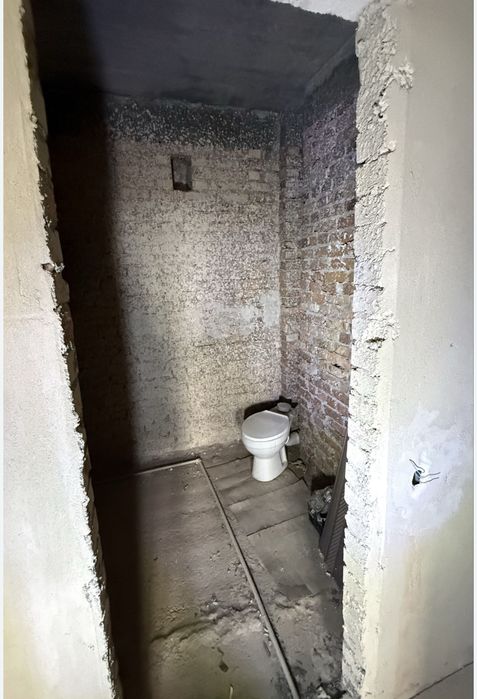 Продаж 3 кімнатної квартири з початковим ремонтом! Оформлення 2%!