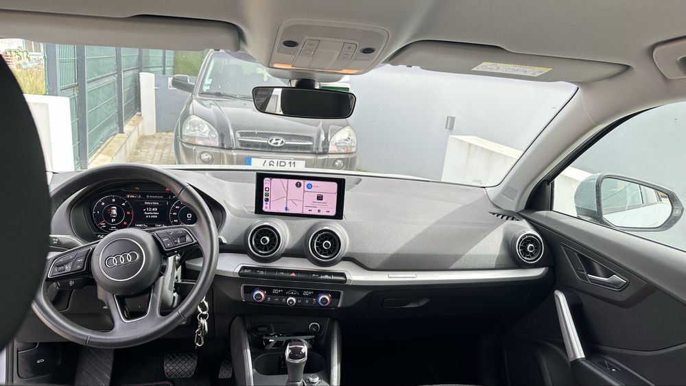 Audi Q2 30 TDI muito novo