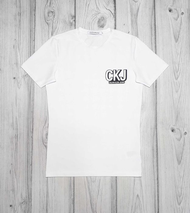Футболка Calvin Klein розмір S-M