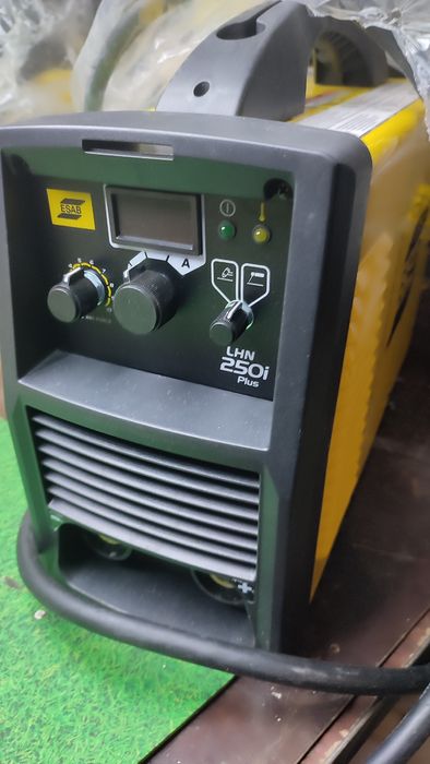 Зварювальний інвертор ESAB  LHN 250i Plus  сварочный