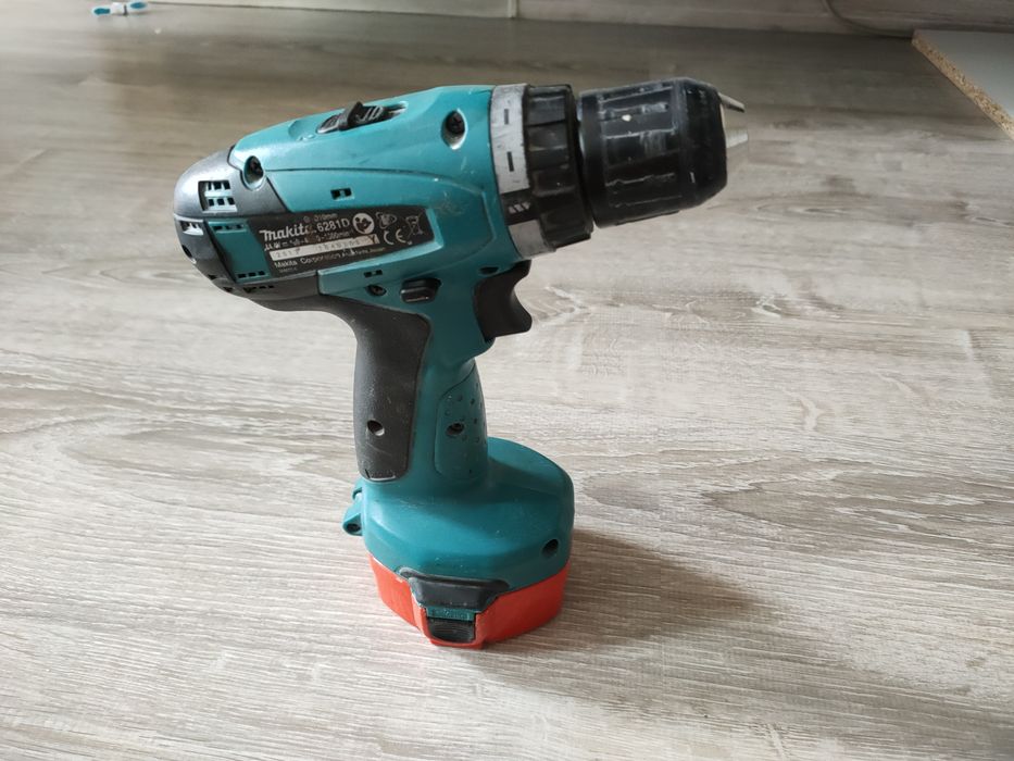 Wkrętaki Makita 6271 D i 6281D