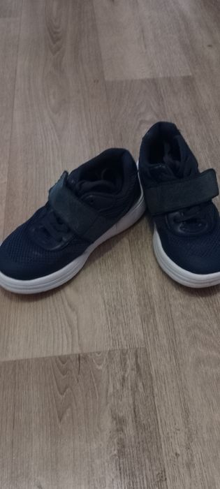 Кросівки для хлопчика 28 розмір