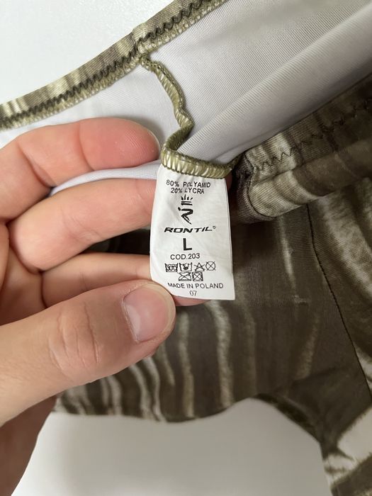 Dwuczęściowy strój kąpielowy