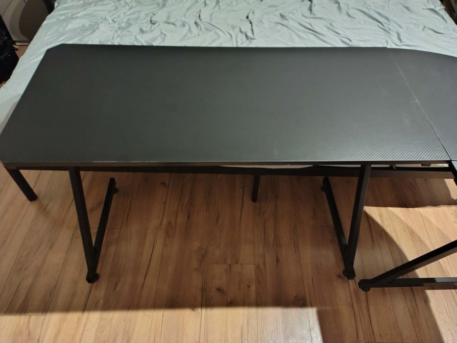 Gamingowe biurko „Huzaro"