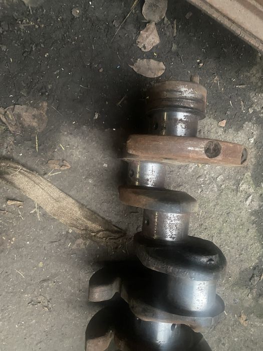 Колінвал Т40 б/у