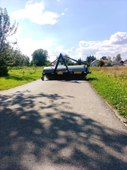 Zamiatarka  uliczna 2m hydrauliczna