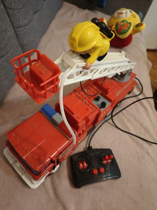 Straż pożarna samochód duży