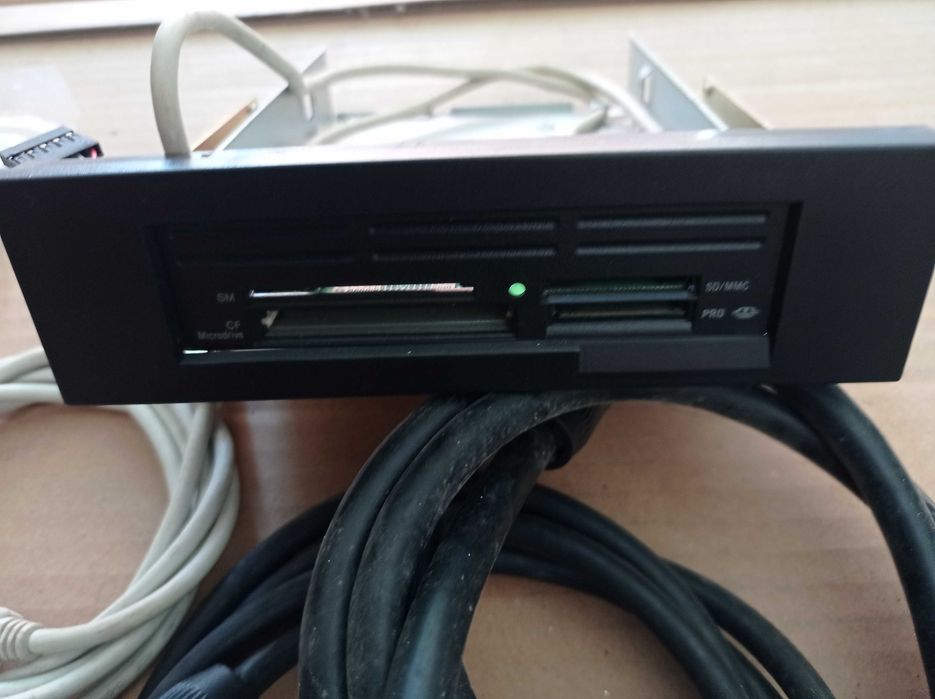Vendo várias peças antigas para computador