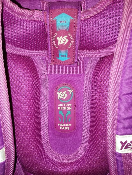 Продам рюкзак 1-4 класс фирма Yes
