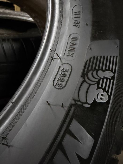 R19 235/55 Michelin Pilot Sport4