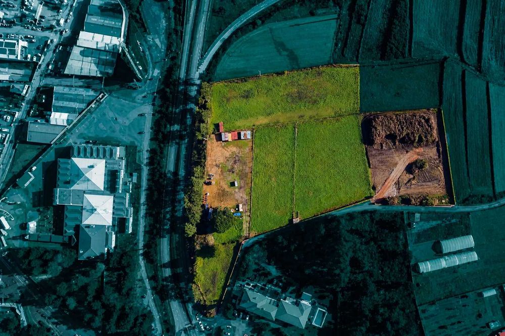 Terreno com 22.000 m2 em frente à A28 nó de Antas, Esposende
