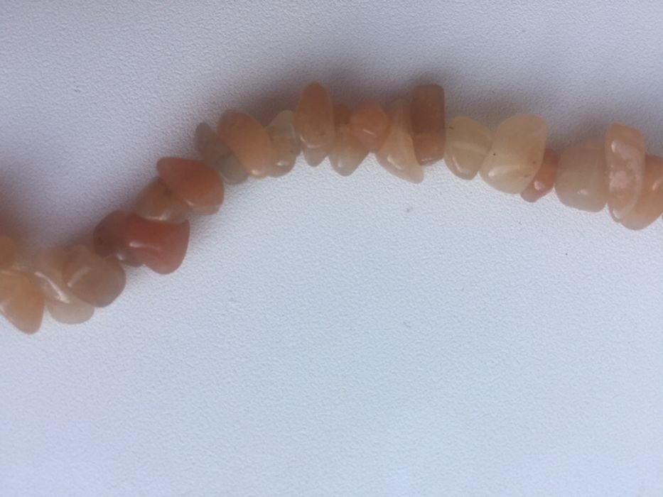 Бусы из сердолика