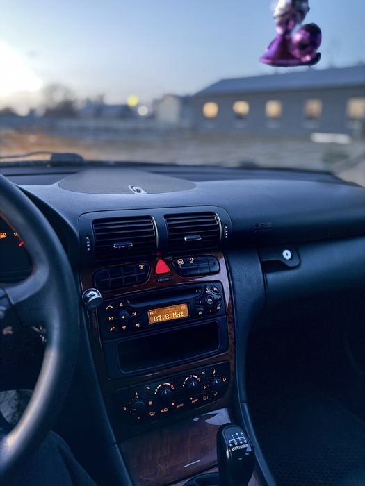 ТОРГ термінова продажа mercedes w203 2.2 cdi