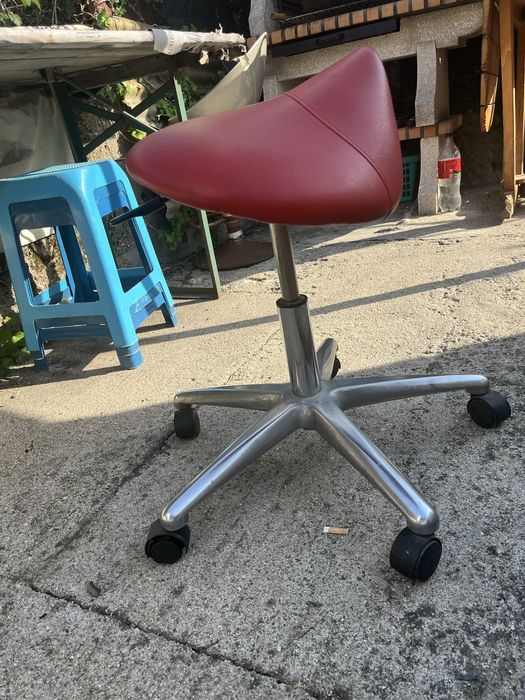 Vendo cadeira de escritorio 360