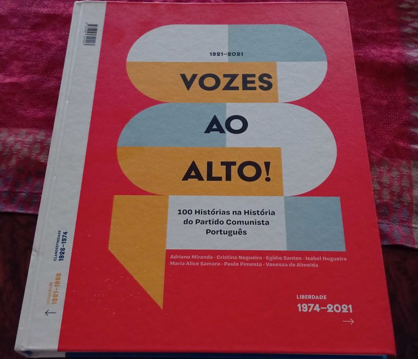 Livro Vozes ao Alto