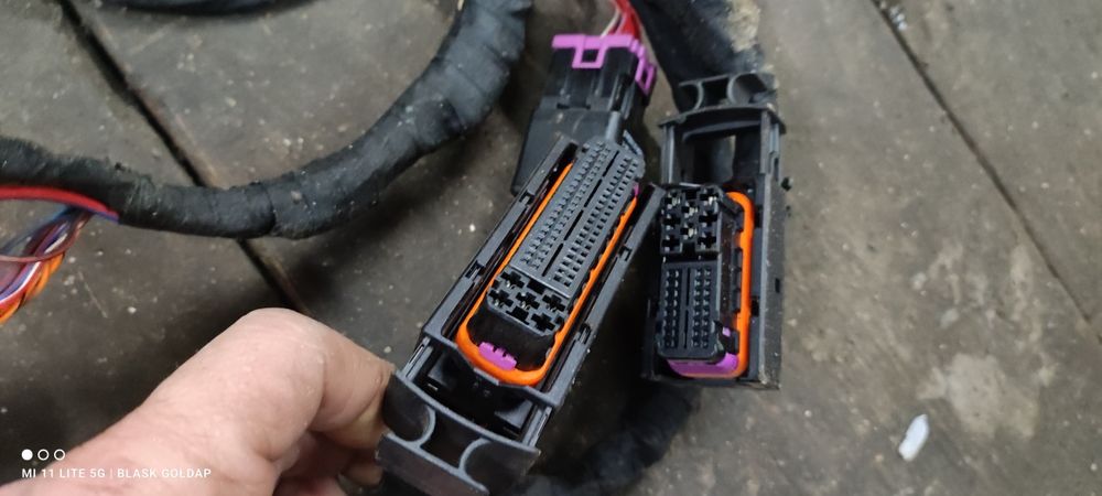 Wiązka Elektryczna Silnika Audi A4 B6 2.0 B ALT Manual 2000 Gołdap