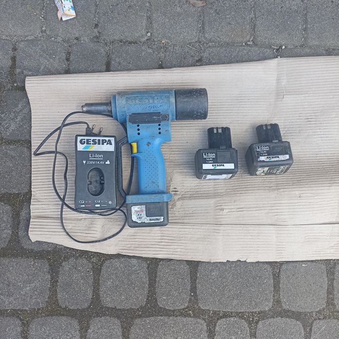 Nitownica Gesipa Accubird 3 akumulatory