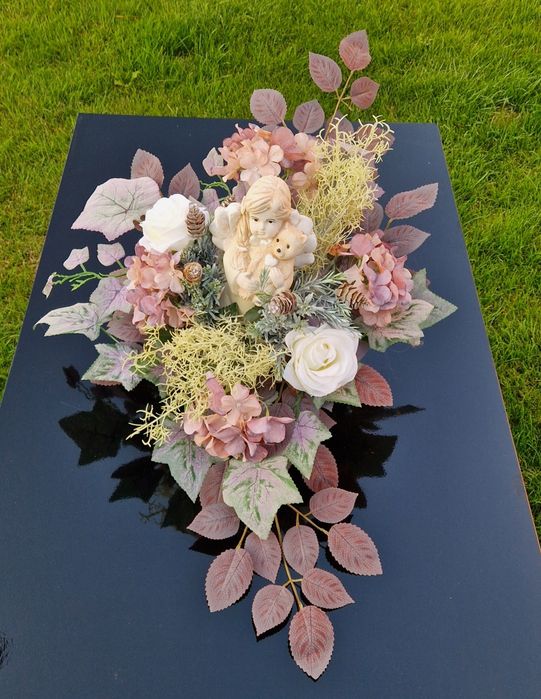 Stroik na grób naszych bliskich