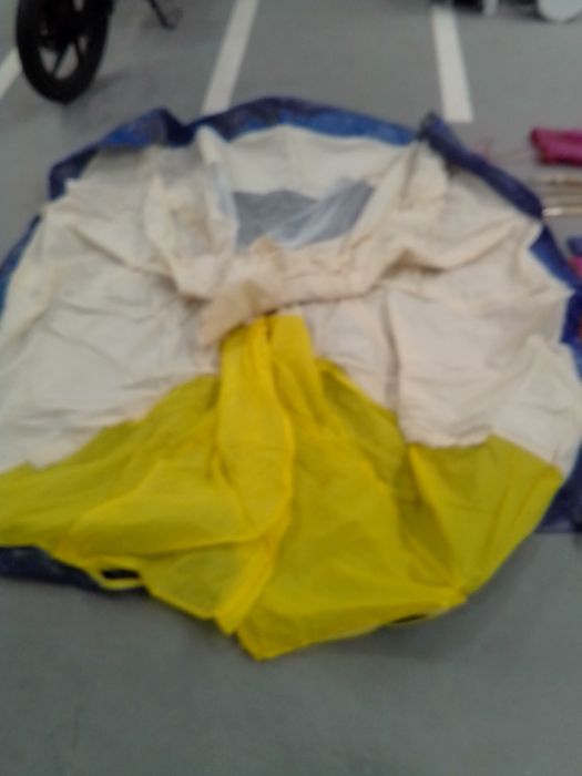 Tenda grande de campismo só por 25€ bom estado