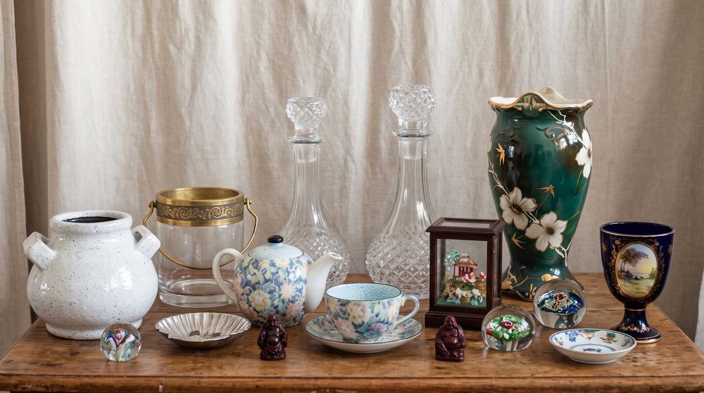 Várias Peças de Decoração Vintage: Cristais, Porcelanas e Cerâmica