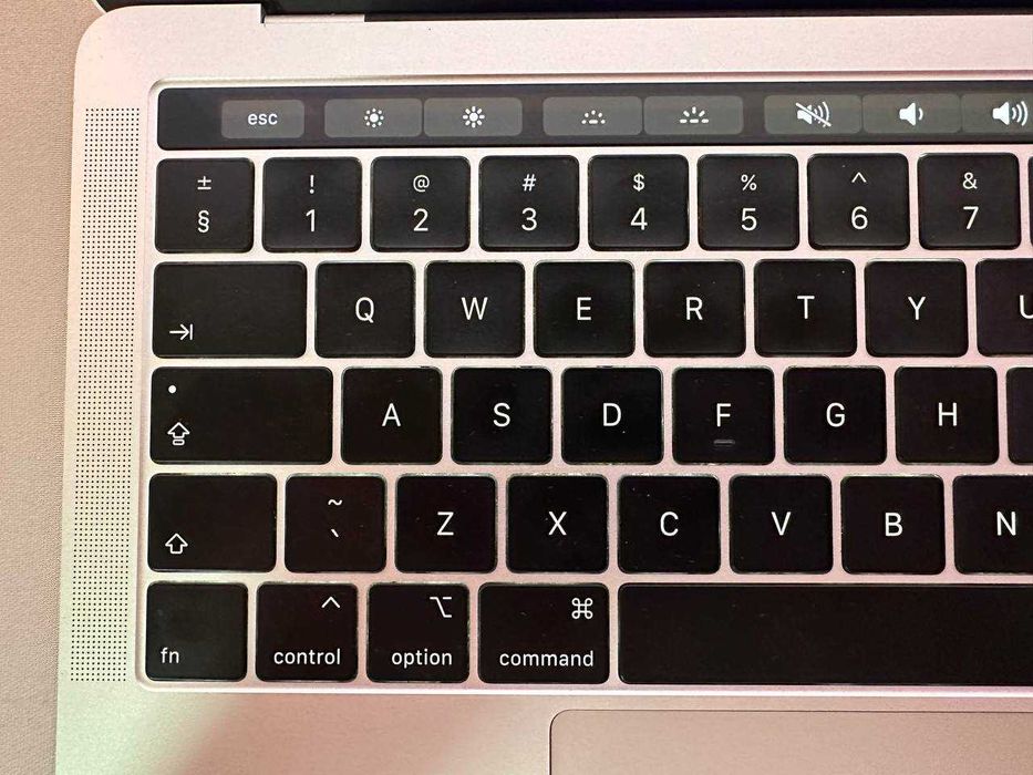 MacBook Pro 13 2019 A2159, i5, 8GB, Retina, Touch Bar