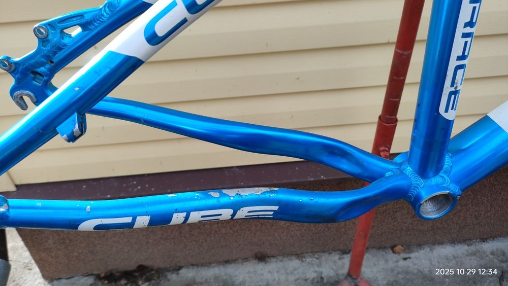 26 рама CUBE LTD RACE 2008.