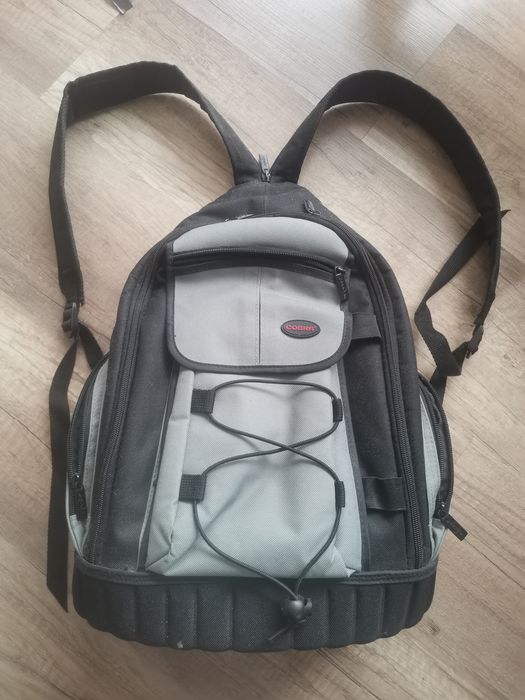 Plecak na aparat i obiektywy fotograficzne