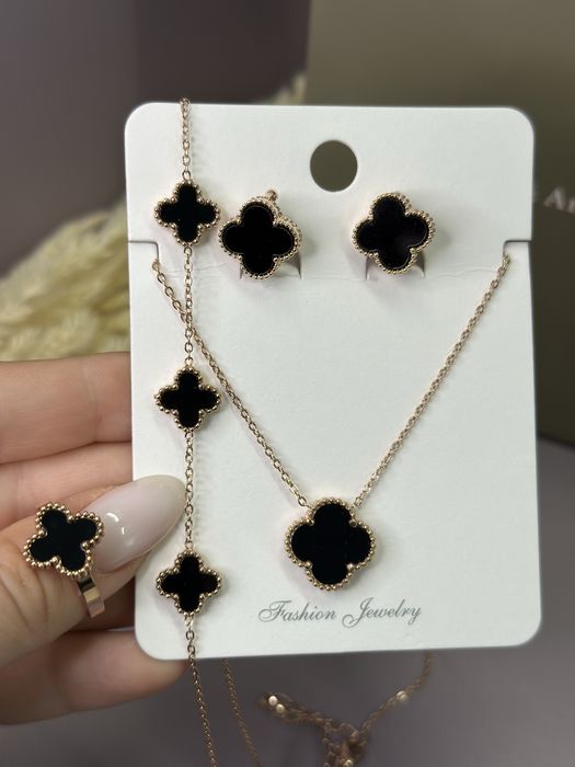 Набір прикрас клевер,сережки,підвіска,конюшина,ван кліф,медична сталь