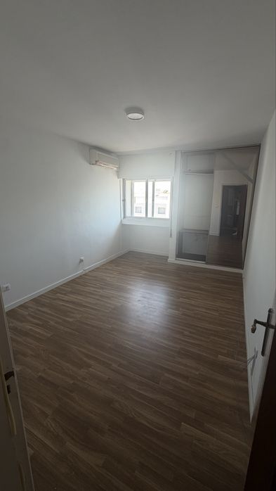 Apartamento t3 duplex em santo antonio dos cavaleiros