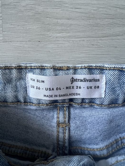 Джинсові шорти stradivarius