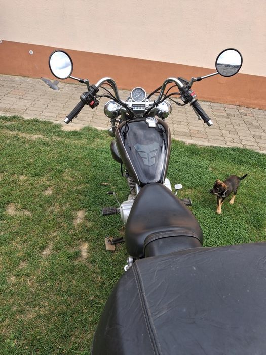 Motocykl Yamaha Virago 1998