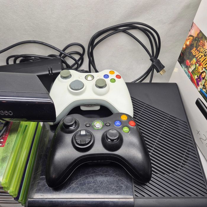 Konsola Xbox 360 2 pady Kinect 9 gier; Komis Jasło Igielna