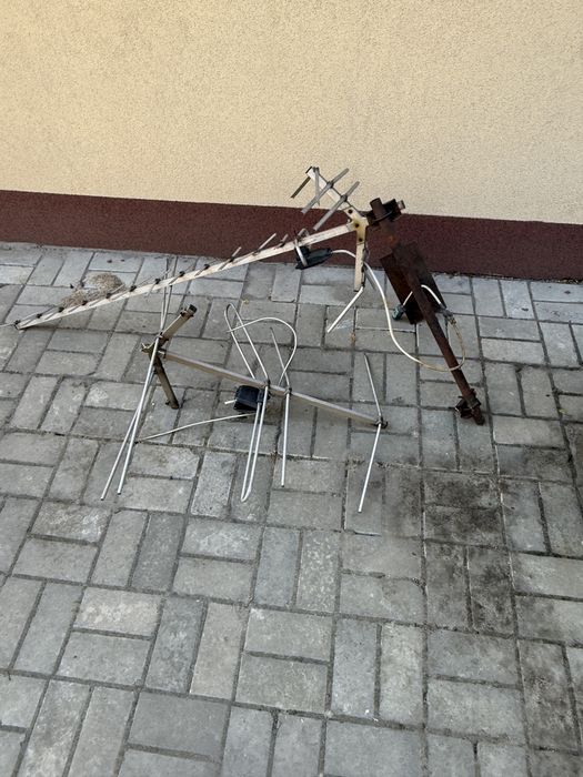 Антена дециметровая