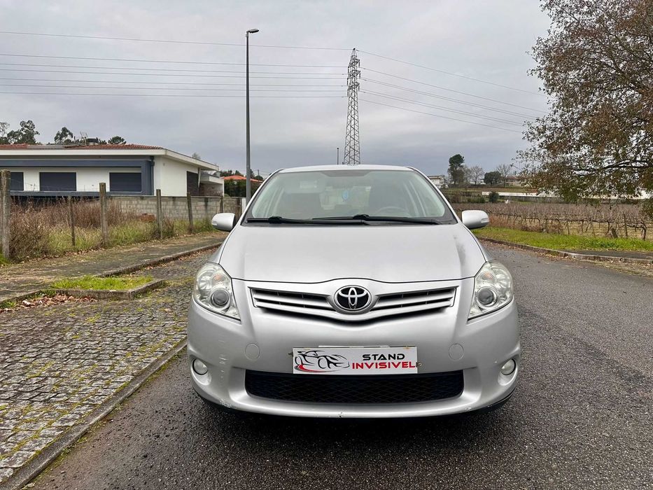 Toyota Auris 1.4 D4D Muito BOM Estado