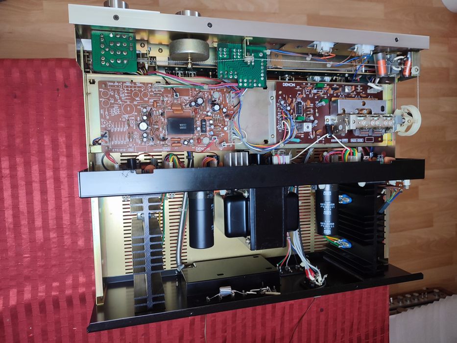 Demon GR-535 amplituner