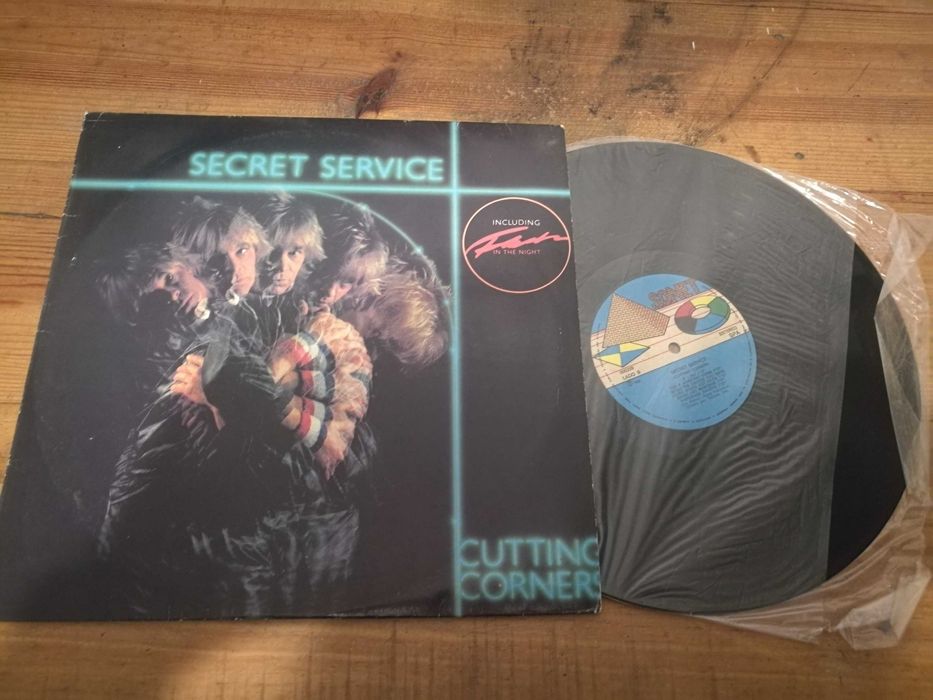 SECRET SERVICE (Dance) - Cutting Corners LP