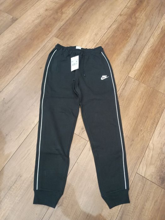Spodnie dresowe damskie Nike