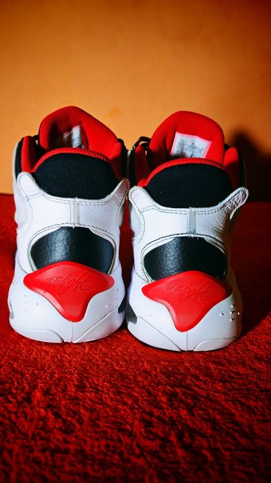 Buty Jordan Max Aura 4 roz.44,5-28,5cm. st.jak Nowe