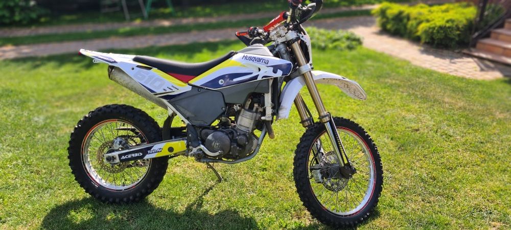 Мото ендуро Husqvarna 610