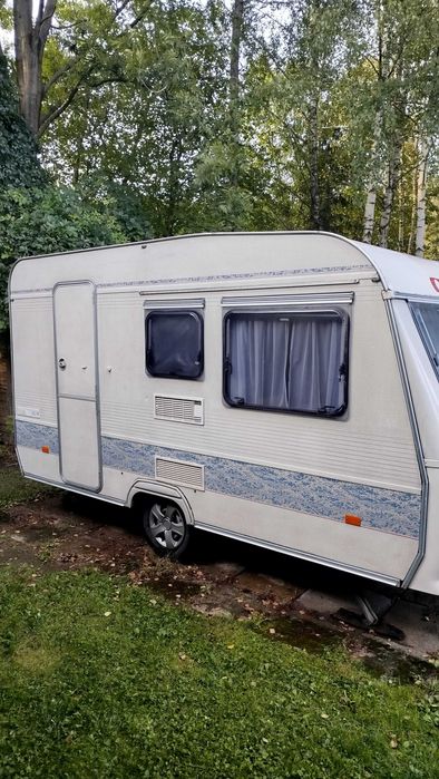 Przyczepa kempingowa ADRIA UNICA A 360 DB. DMC 1000